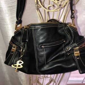 B.Makowsky Black Butter Soft Pebbled Leather Purse